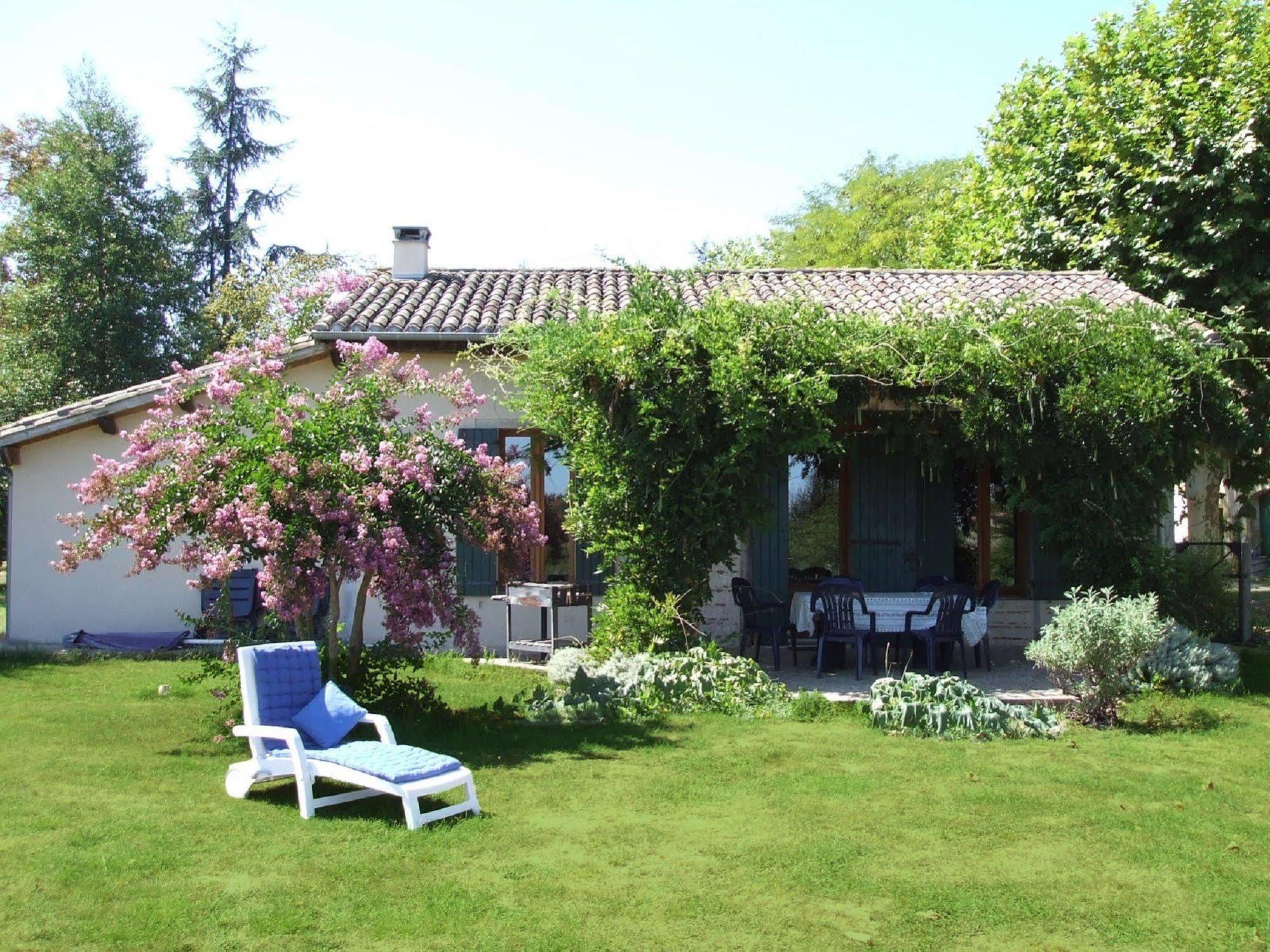 Domaine Maison Dodo Lamonzie-Saint-Martin Exterior foto
